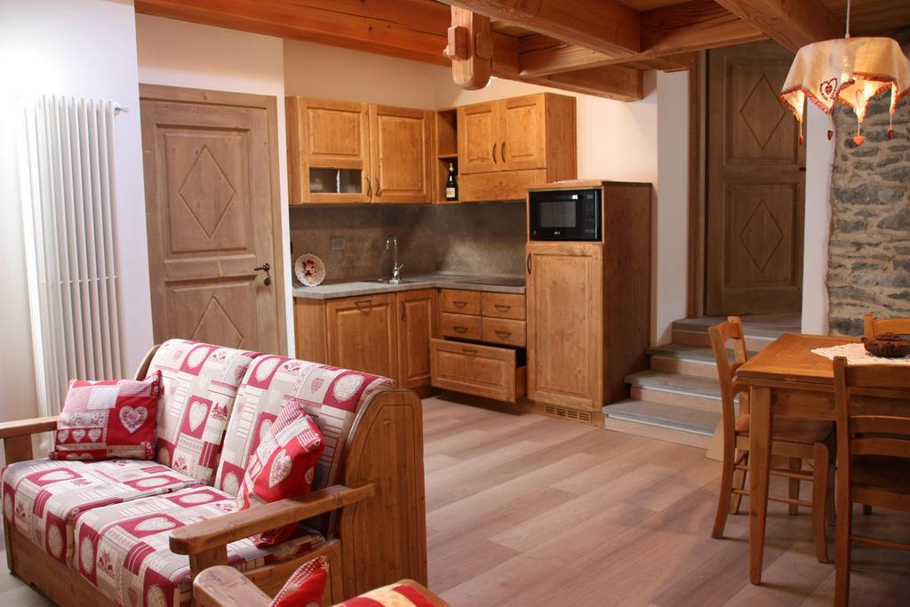 Lo Trapei Apartamento Aosta Quarto foto